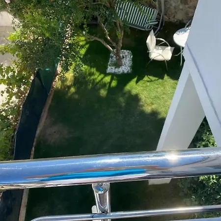 Σπίτι διακοπών Ninos Sea View *